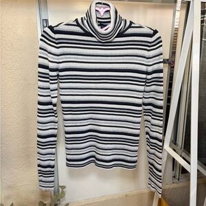 Vintage Gap Women’s Y2K Turtleneck Stripe Top 2002 Long Sleeve Size Medium